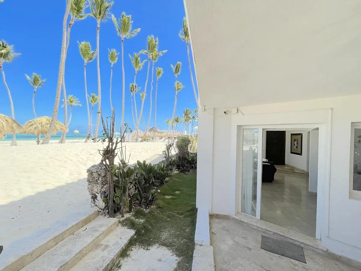 Hotel Beach Villas Los Corales Wifi & Bbq Beach Club Punta Cana Dominican Republic