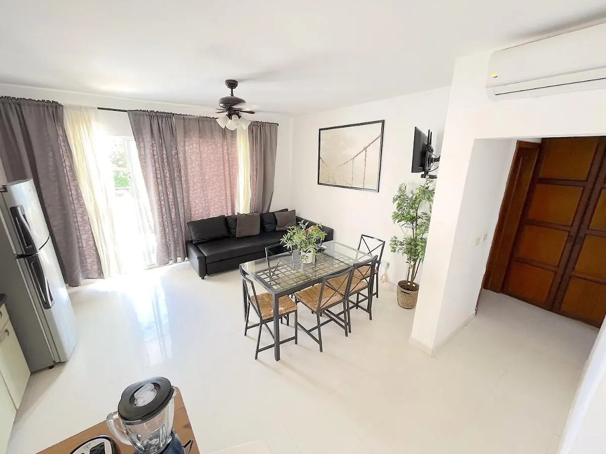 Hotel Beach Villas Los Corales Wifi & Bbq Beach Club Punta Cana